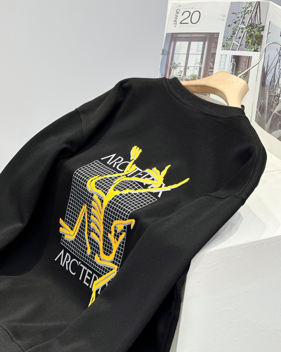 100💰
ARC‘TERYX 始祖鸟棋盘格新款春秋季新款纯棉针织圆领卫衣
🚚🚚外贸订单,出口老美尾单几百件售完无补!!无论是内搭还是外穿都非常nice!!
原料采用国产新疆长绒棉360g面料,质地柔软,透气性和延展性都非常好!!细节做工非常优秀,无论是螺纹还是封边做工都非常平整丝滑!!
M适合身高155-165体重100斤以内
L适合身高165-170体重100-125斤
XL适合身高170-175体重130-155斤
XXl适合身高175-180体重155-180斤
3XL适合身高180-185体重180-200斤