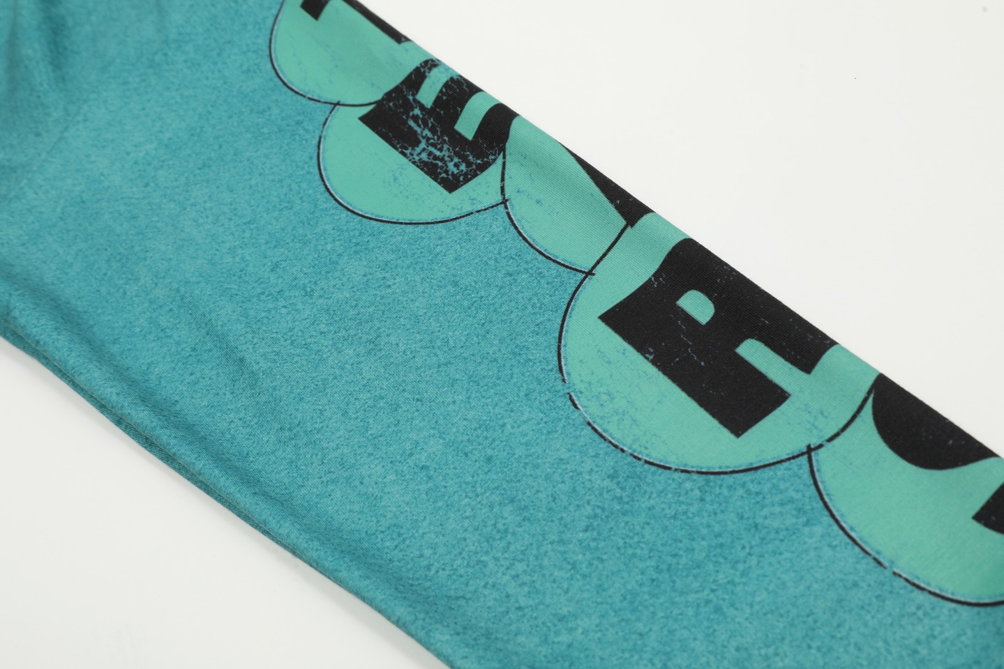 Vintage Winter T-Shirts in Ash and Green, Saint Michael Collection, Sizes M-XL - 图片 8