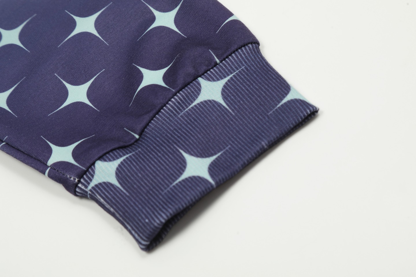 Vintage Winter T-Shirts: Saint Michael Long Sleeve Collection in Green and Blue - 图片 8