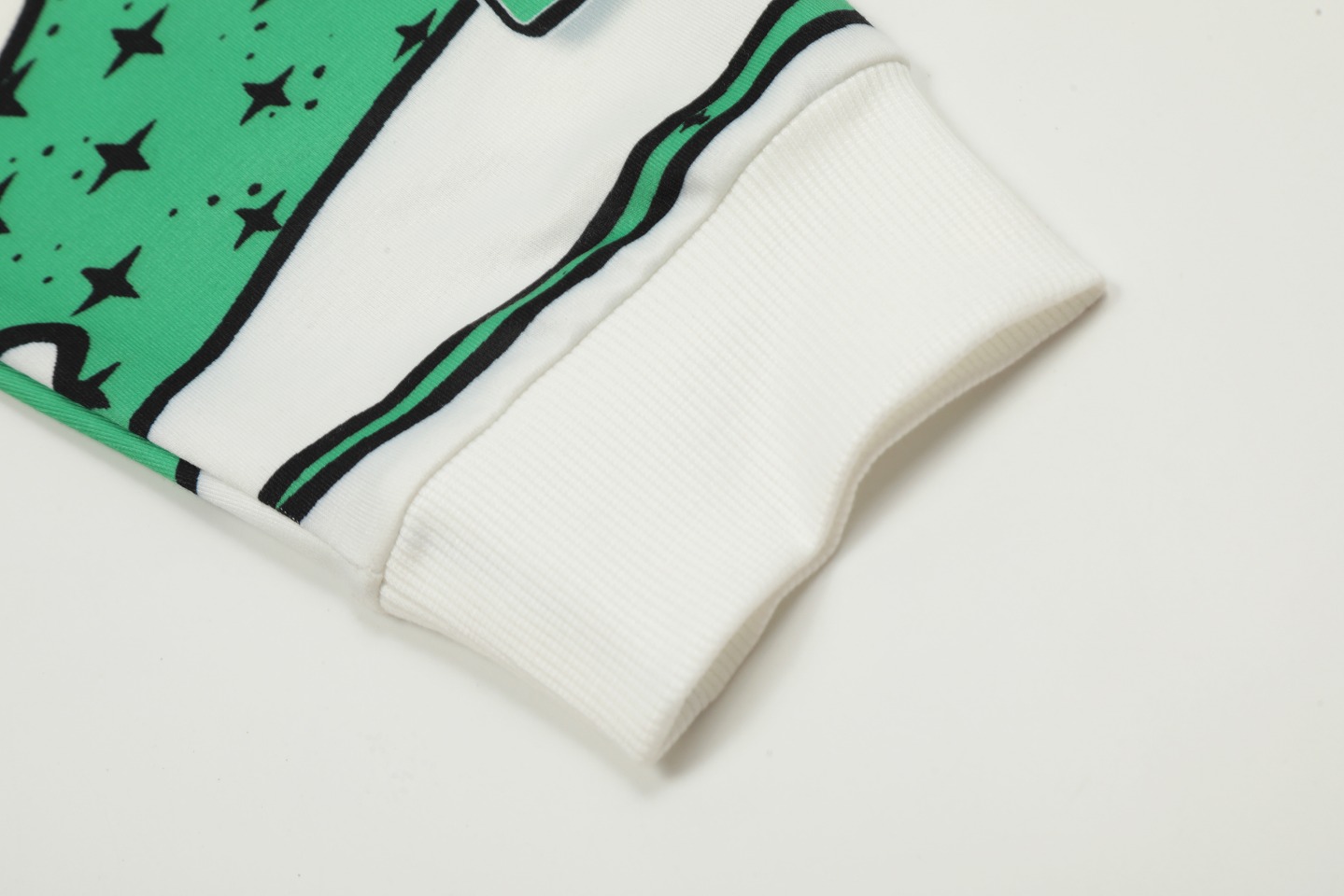 Vintage Winter T-Shirts in Picture Colour, Saint Michael Long Sleeves, Sizes M, L, XL - 图片 9