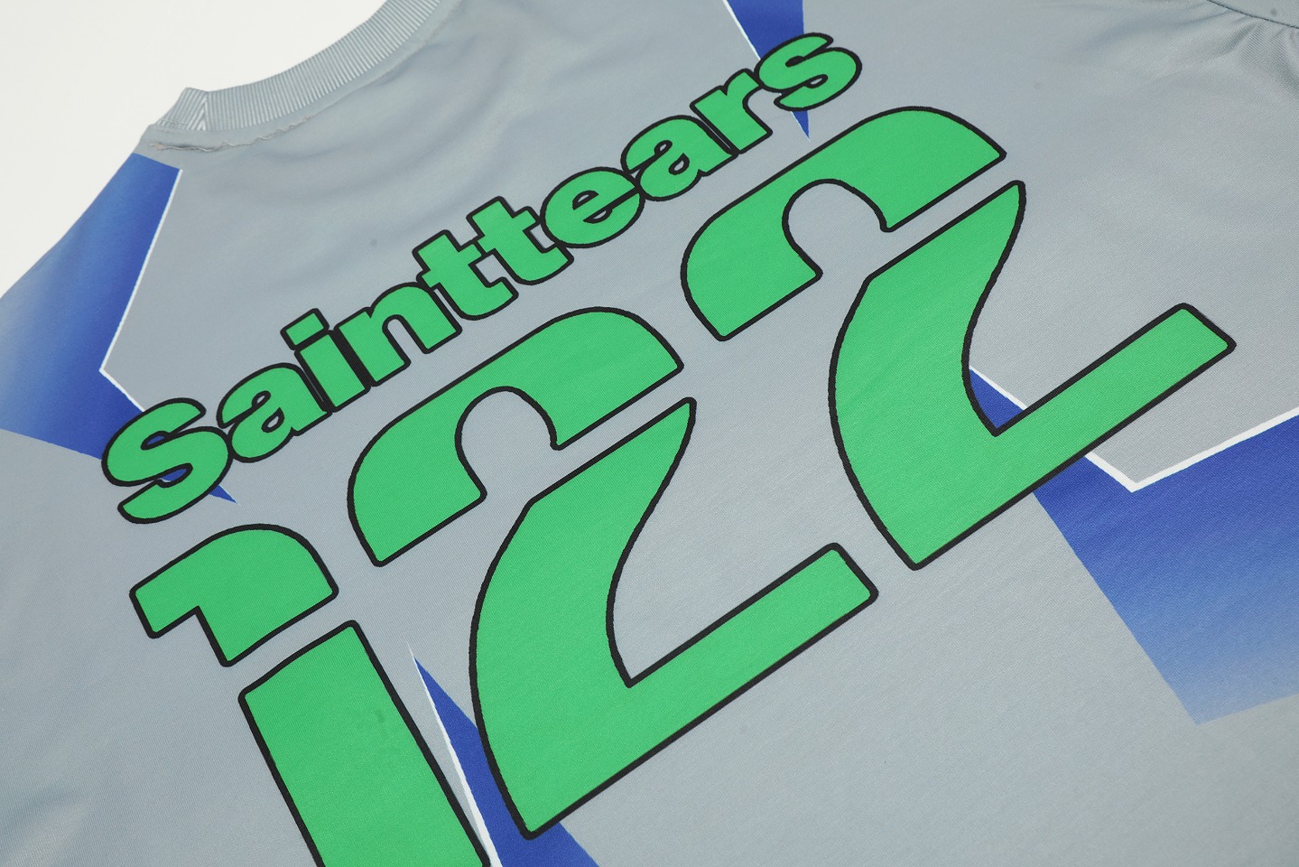 Vintage Winter T-Shirts in Blue and Yellow, Saint Michael Collection, Sizes M to XL - 图片 9