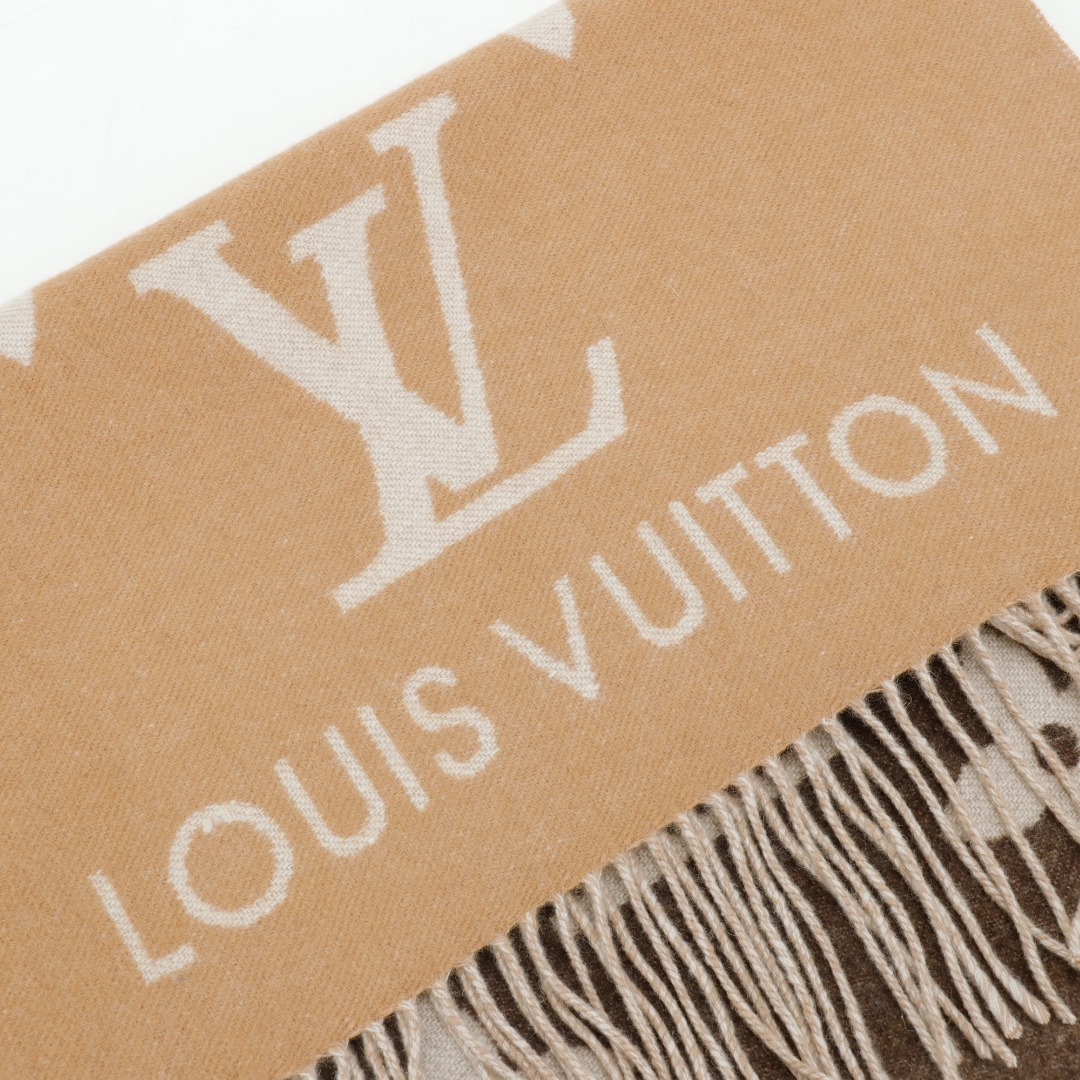 Louis Vuitton LV 渐变满印羊绒流苏围巾