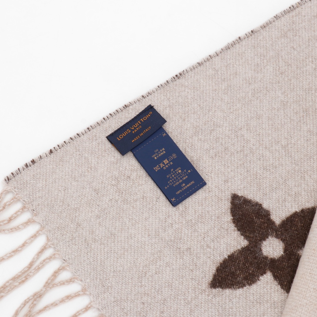 Louis Vuitton LV 渐变满印羊绒流苏围巾