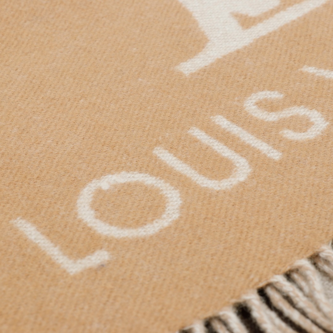 Louis Vuitton LV 渐变满印羊绒流苏围巾