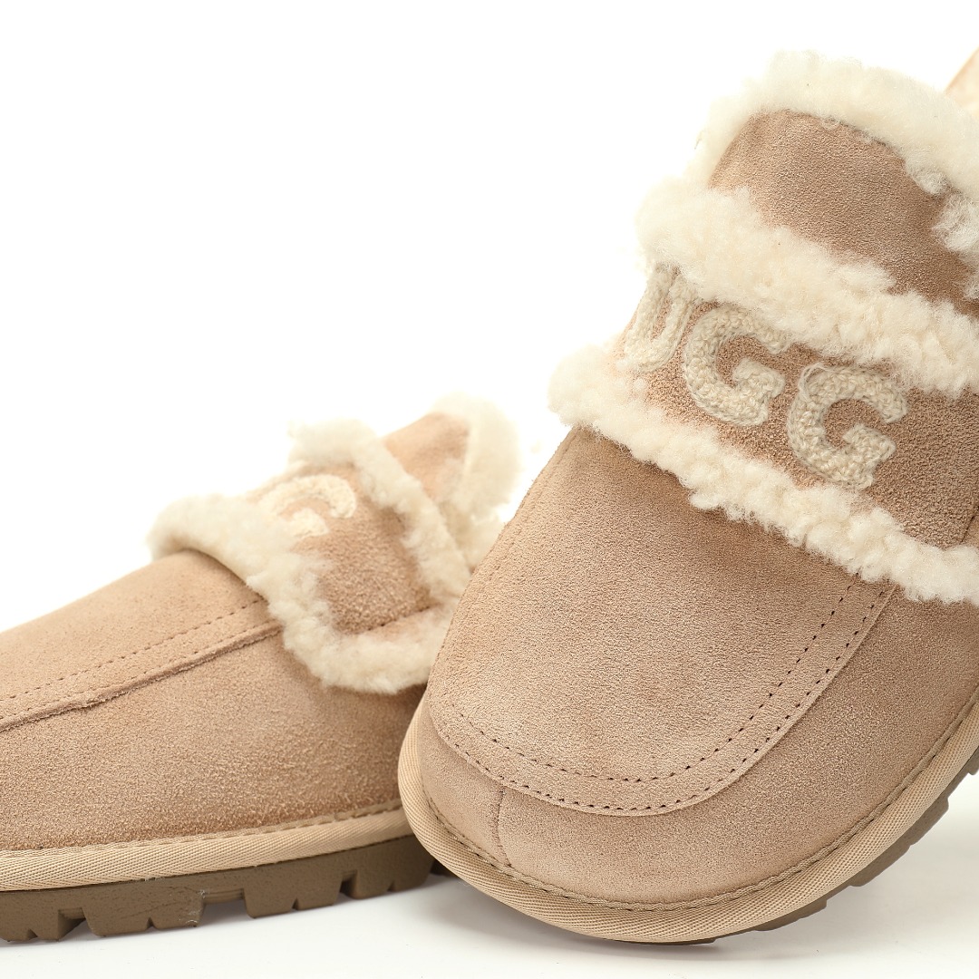 UGG W Classic Coquette Clog Slipper II 科凯特保暖露跟半拖鞋“浅沙灰加绒”OB938/SAND