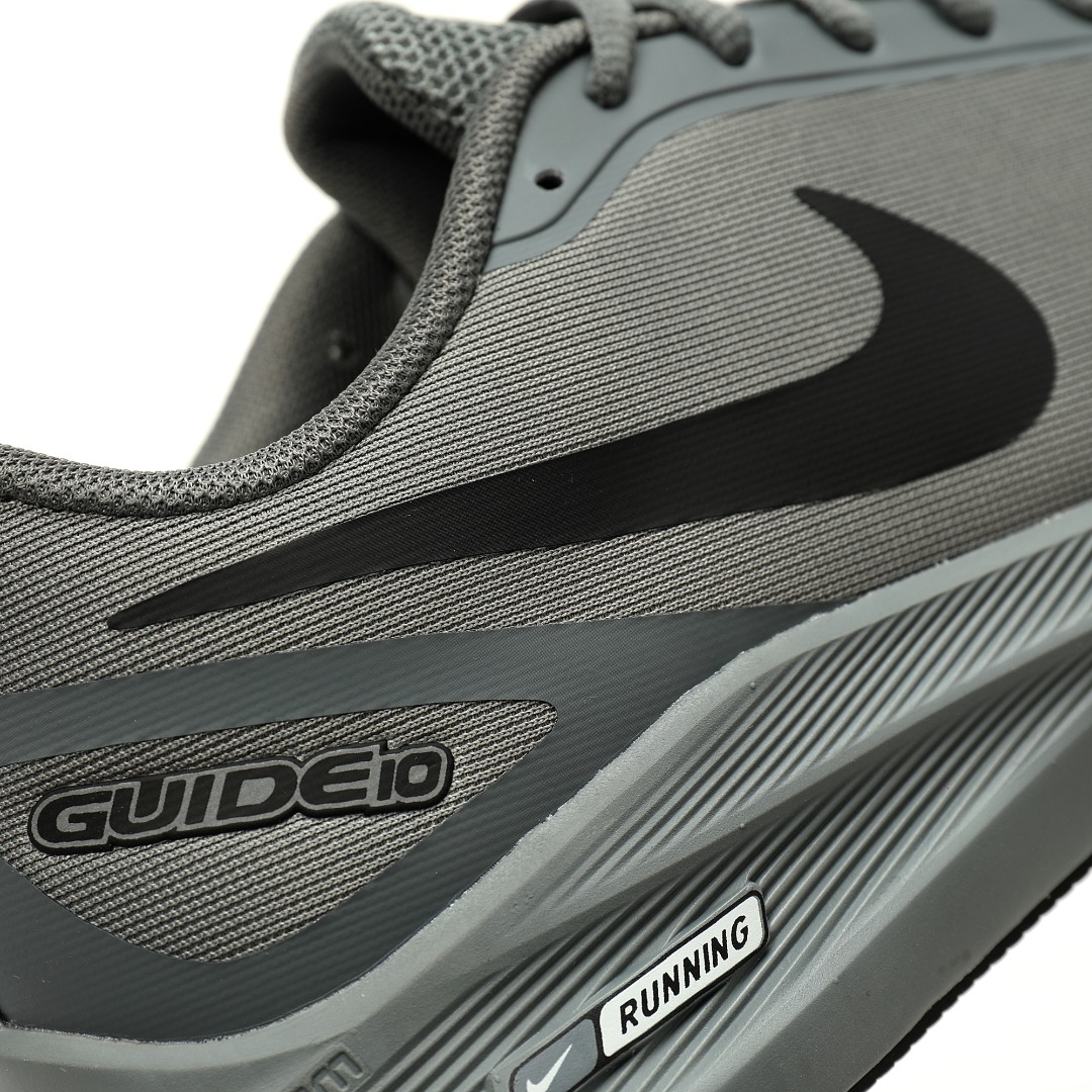 细节图
.
.
.
.
 CX专供 独家纯原
【NK】
【新品实拍篇】升级J版#男鞋真标半码制#升级原楦原纸版开发#男鞋真标半码制#采用Flymesh网织鞋面材质#内置Zoom小气垫装置❗️全新天猫长青款式，耐克Nike Zoom WINFLO 7X代系列飞线贾卡轻质透气休闲运动跑步鞋“网织深灰黑”CJ0291-008
尺码：39 40 40.5 41 42 42.5 43 44 45