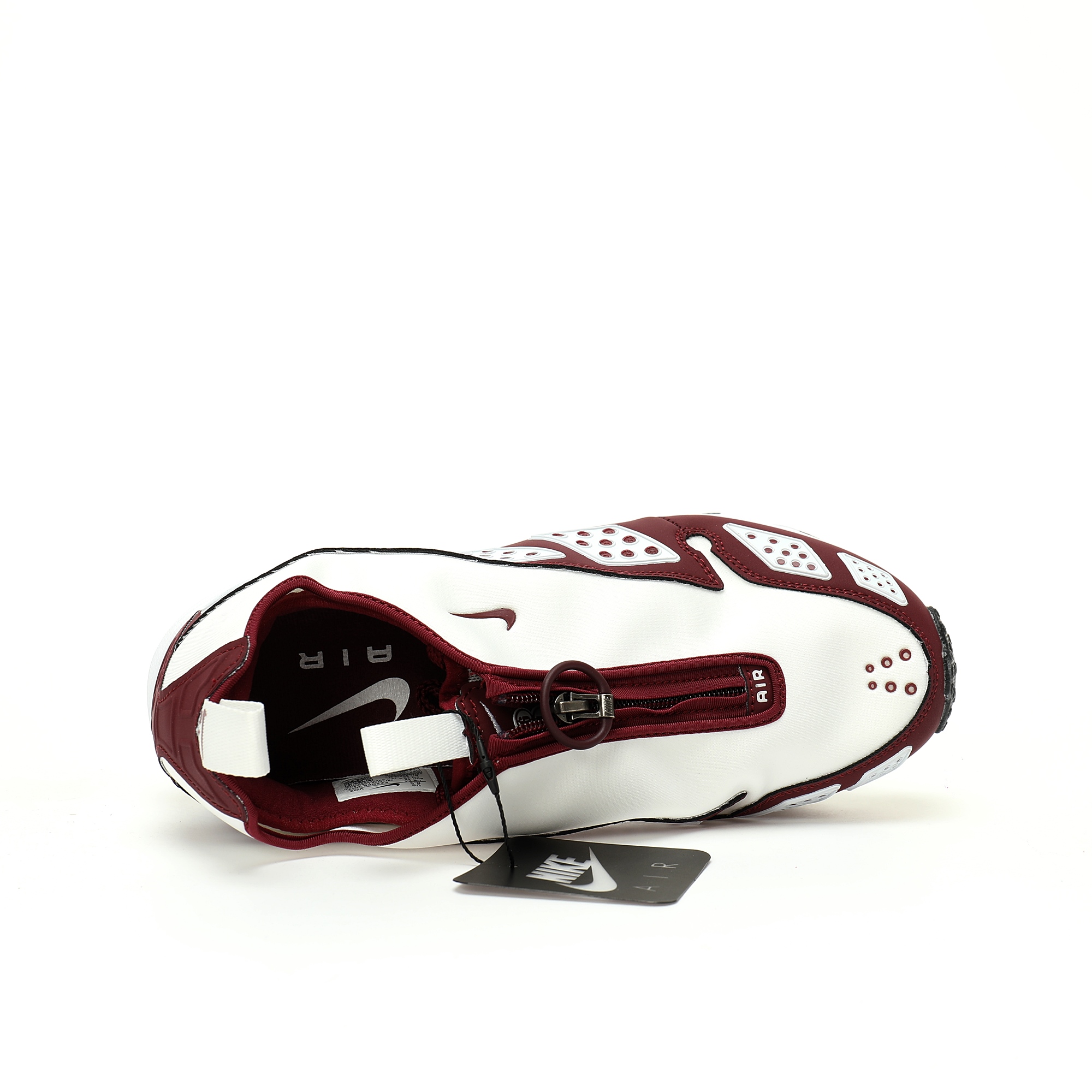 CX专供 独家纯原 【NK】 【新品实拍篇】优选H版#男女鞋半码制#采用牛巴革组合弹力布鞋面材料#中底高弹MD缓震组合开窗式Air气垫装置#外置防滑耐磨橡胶大底❗️这双经典阔别多年回归！耐克Nike Wmns Air Max SNDR Sunder"Night Maroon"森德系列低帮气垫百搭增高休闲运动慢跑鞋“酒红白黑”FZ2068-003 尺码：36 36.5 37.5 38 38.5 39 40 40.5 41 42 42.5 43 44 45 46 创新 Air Max SNDR 自 1999 年便走在时代尖端，如今强势回归，气势更胜以往。从鞋跟周围的稳固贴合感到拉鍊鞋罩，这款传奇运动鞋不断打破框架。以张力十足的配色混搭黑色装饰片与活力四射的活力粉鞋罩。经典反光缝片与亮眼白色形成抢眼对比效果。鞋跟还配有 Max Air 缓震系统，前足则以 Nike Air 打造卓越弹力和舒适度。拉开鞋罩拉鍊，即露出「6453」字样，向 Nike 全球办公室电话号码的末 4 码致敬，这一组数字可在电话键盘上拼出英文字母的 N-I-K-E。