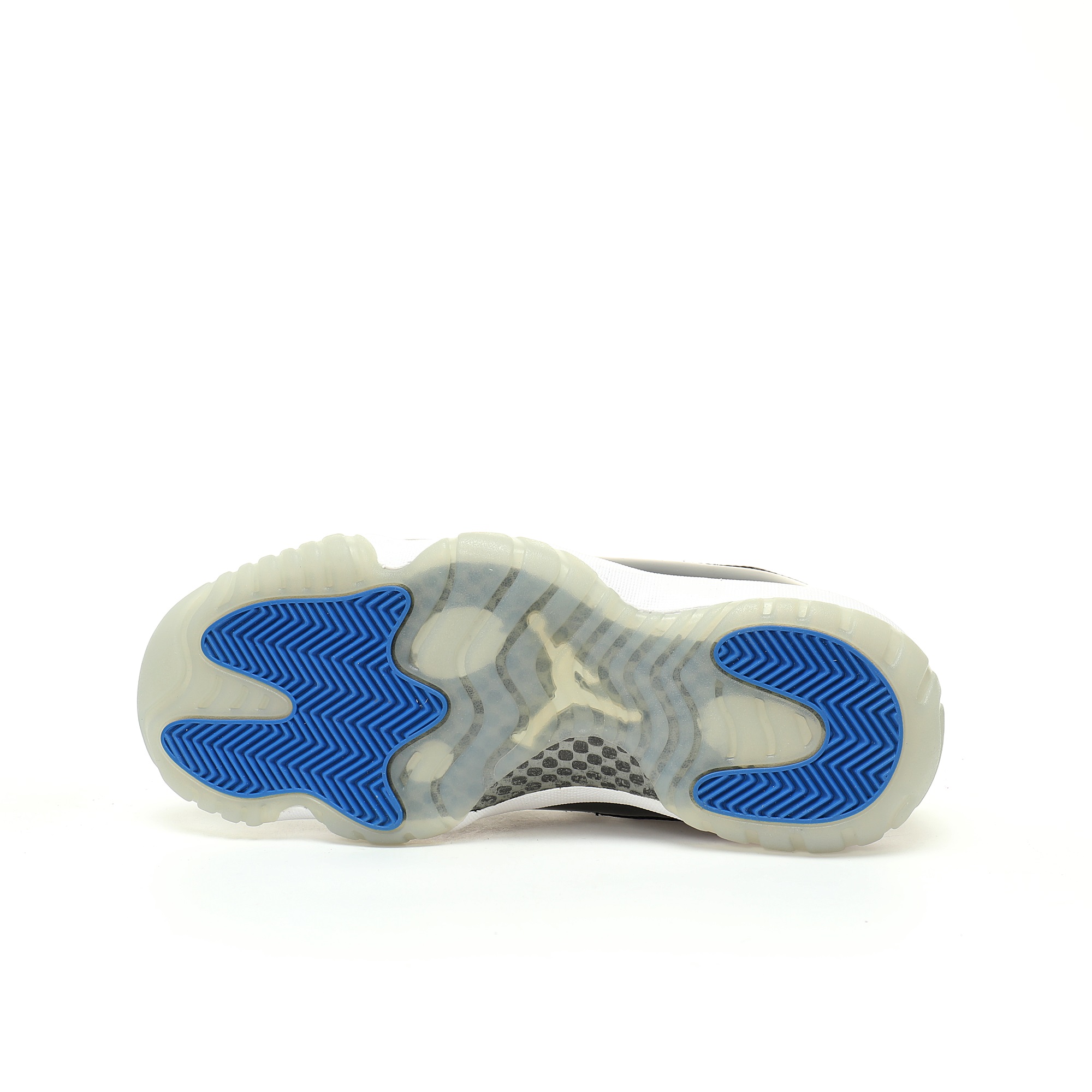 Air Jordan 11 shoes available on the market 5
