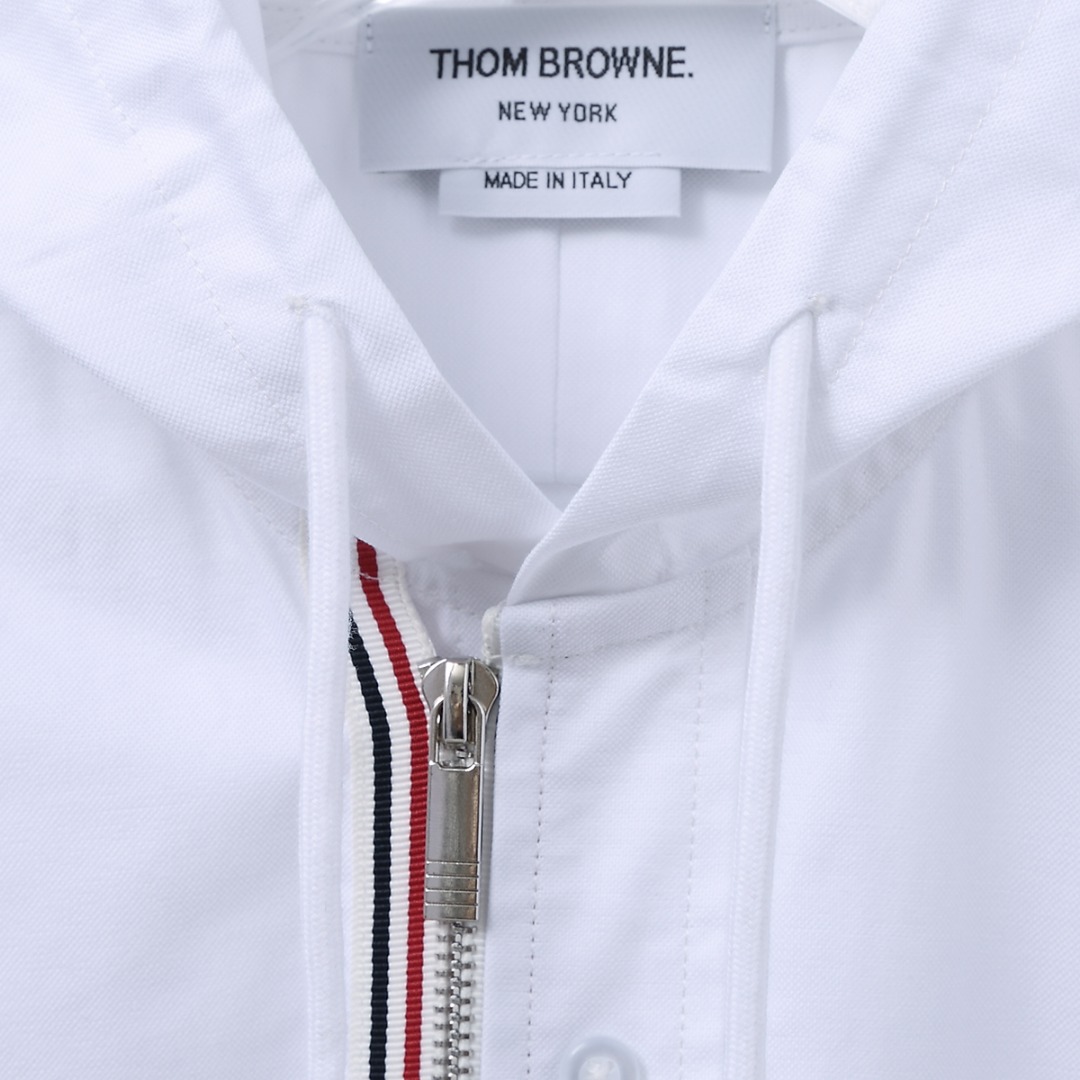 Tom Browne: Luxe New Collection Featuring Tiara-Chained Shirts and Oxford Swipe Coats - 图片 6