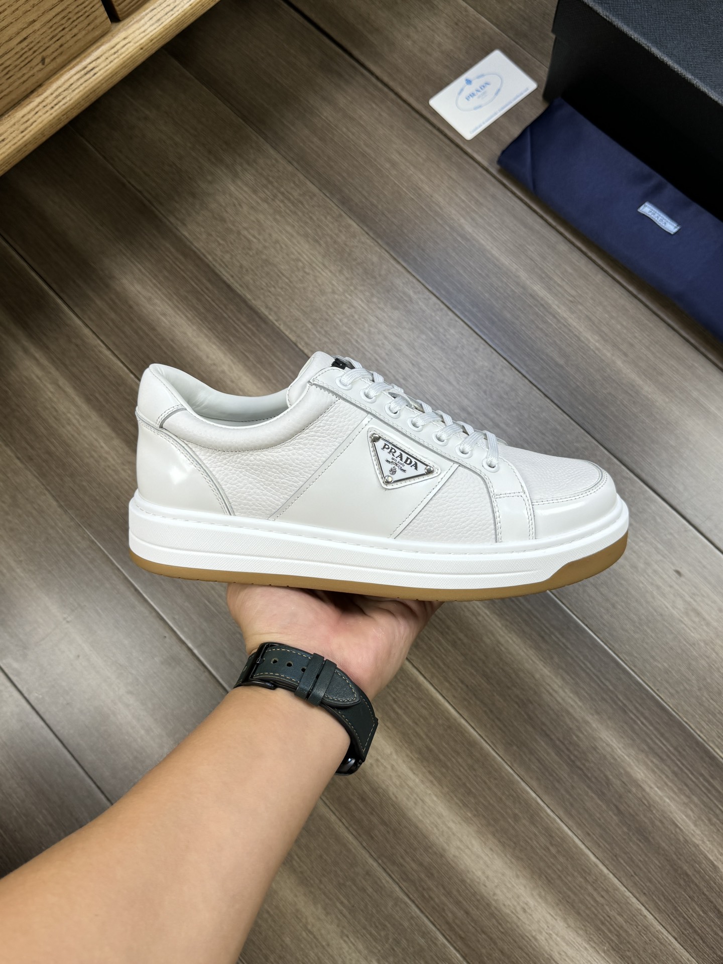 Prada shoe This multi-color detailed picture, real-life video, please contact the home page — photo 8
