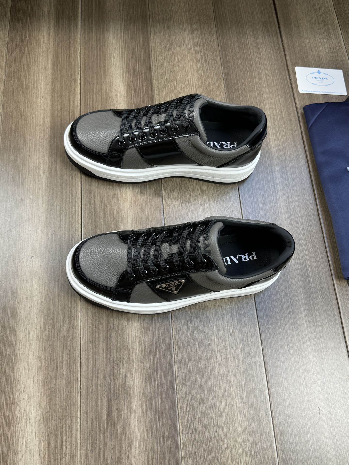 Prada shoe This multi-color detailed picture, real-life video, please contact the home page — photo 3