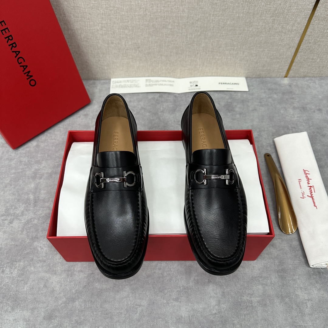Alternative view of Loafers 10901