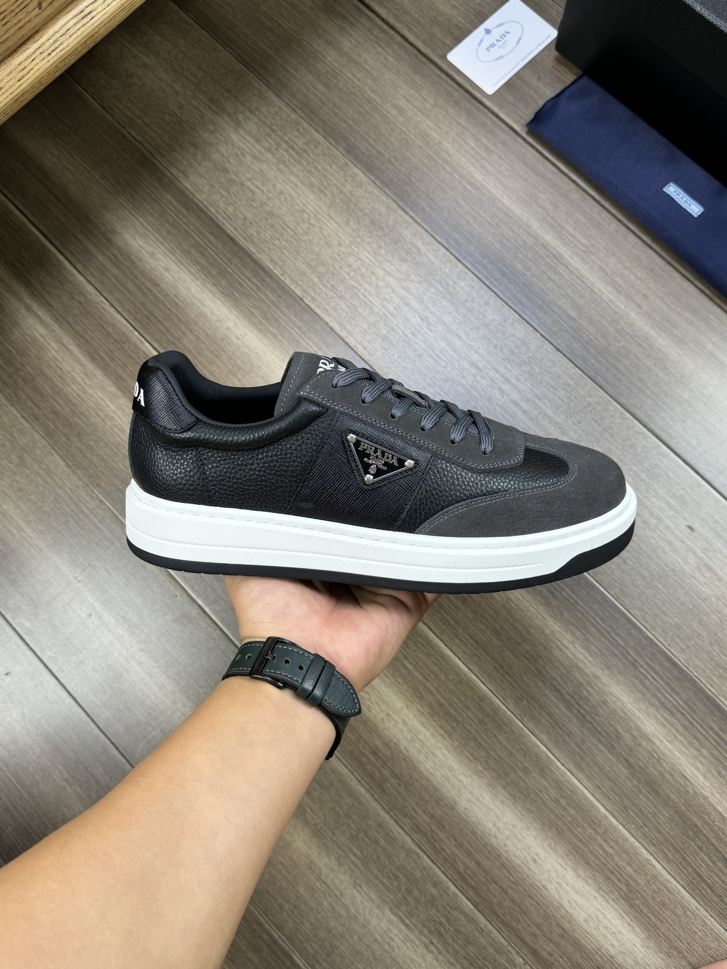 Prada shoe Please contact the homepage for this multi-color detailed picture and real-life video — photo 4