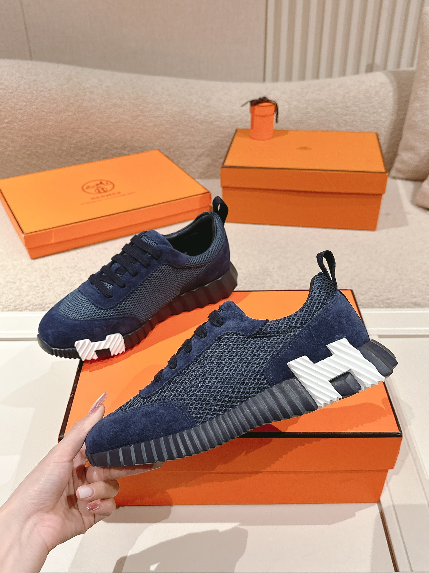 Hermes Sneakers 10802
