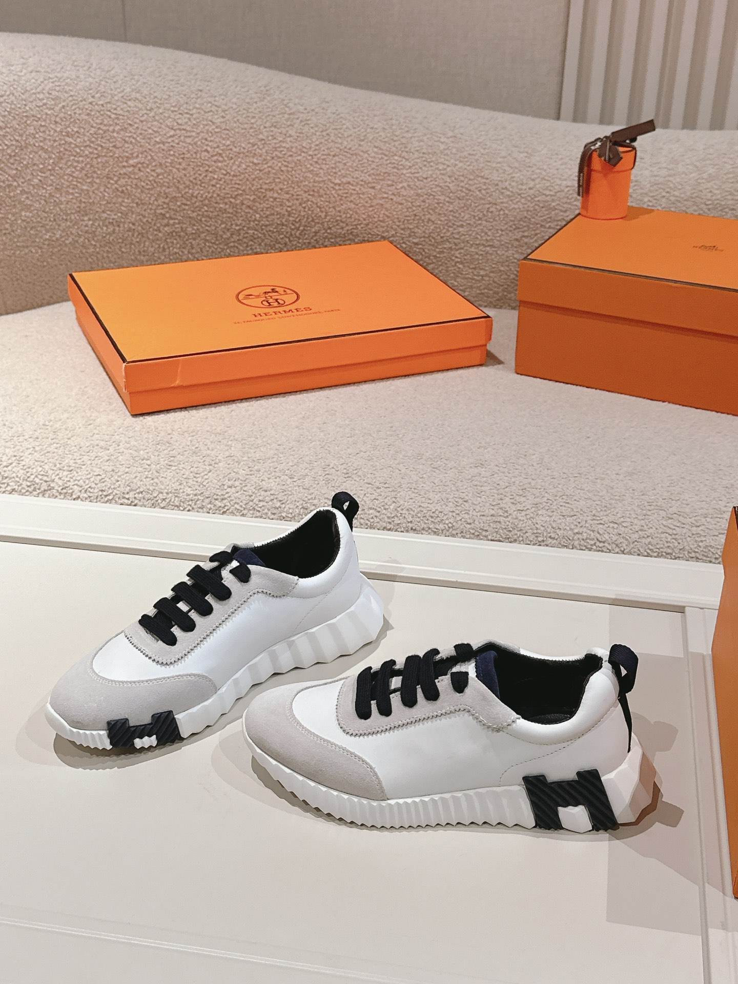 Hermes Sneakers 13430