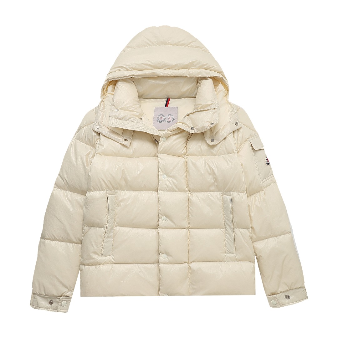 Versión superior Color: negro blanco sizi: ver imagen final 𝗠𝗼𝗻𝗰𝗲𝗿 Chaqueta de plumas Maya reinterpretada para ce…