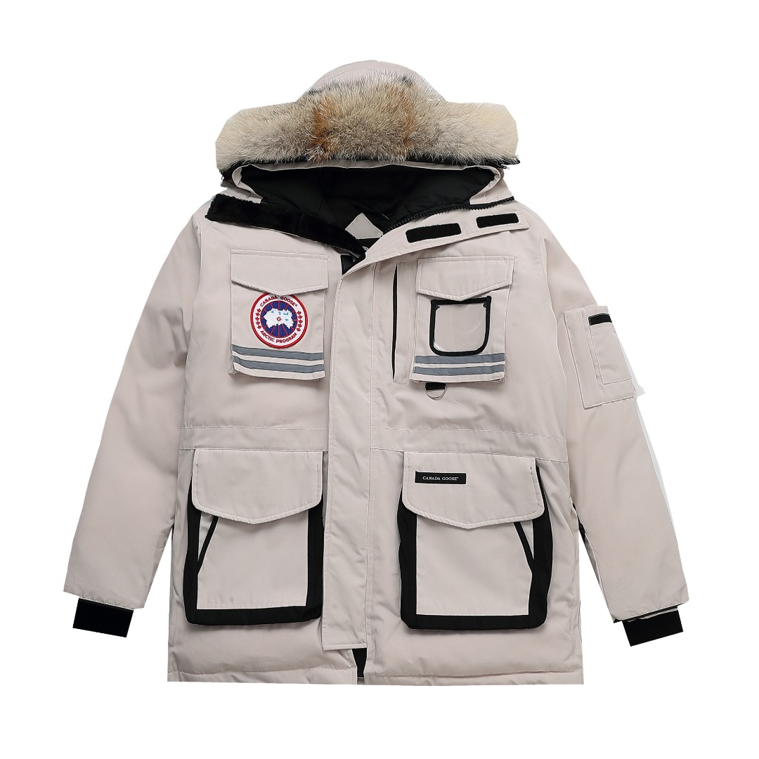 Versión premium Colores: Negro, Blanco, Azul Real, Rojo Tallas: ver última imagen Canada Goose 10款血咒大鹅 Promesa: ¡Garant…