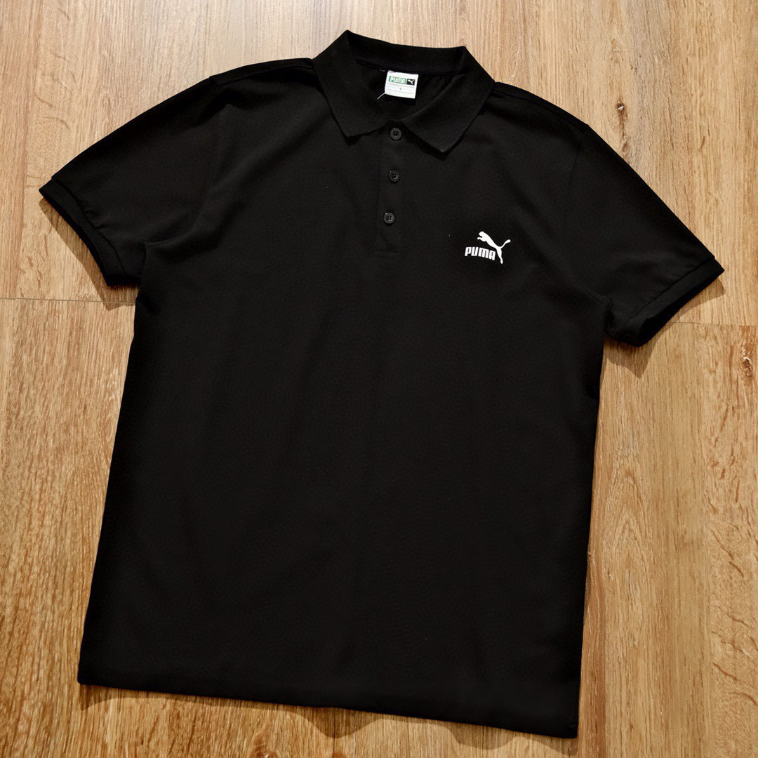 🛒购物价：75💰[原包装吊牌.印花版本]nike耐克勾子polo衫短袖•爆炸起来大佬们转图即卖！顶级棉，做工
耐克钩子三色polo衫!一件年轻活力且高端的短袖Polo衫!高端面料23年专柜的新款
尺码:L到4XL颜色:黑色，墨绿色 白色  
三色爆炸开抢，当然也要给你们一 疯狂起来!
官网下架，到手你定会爱不释手的爆炸款
采用顶级棉，面料 手感好  不掉色 不缩水，
活力感强，不变形，不缩水，立体翻领
让你感受史密斯的魅力，休闲商务皆可的超级Polo 衫，每一个颜色上身都很有范!  
尺码*m~4xl