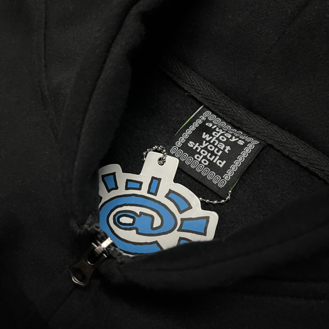 Real Picture of Solar Rolls and Embroidered Coats in Black Wool (PP AD03) - 图片 4