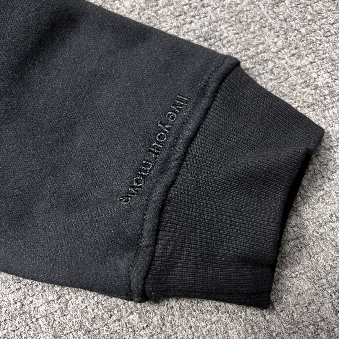 Product Overview: Black Velvet Hooded Carner Jacket in 360g Wool, Sizes S to XL - 图片 6