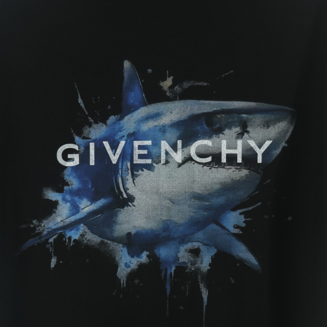 GIVENCHY/纪梵希GVC 鲨鱼字母印花短袖T恤