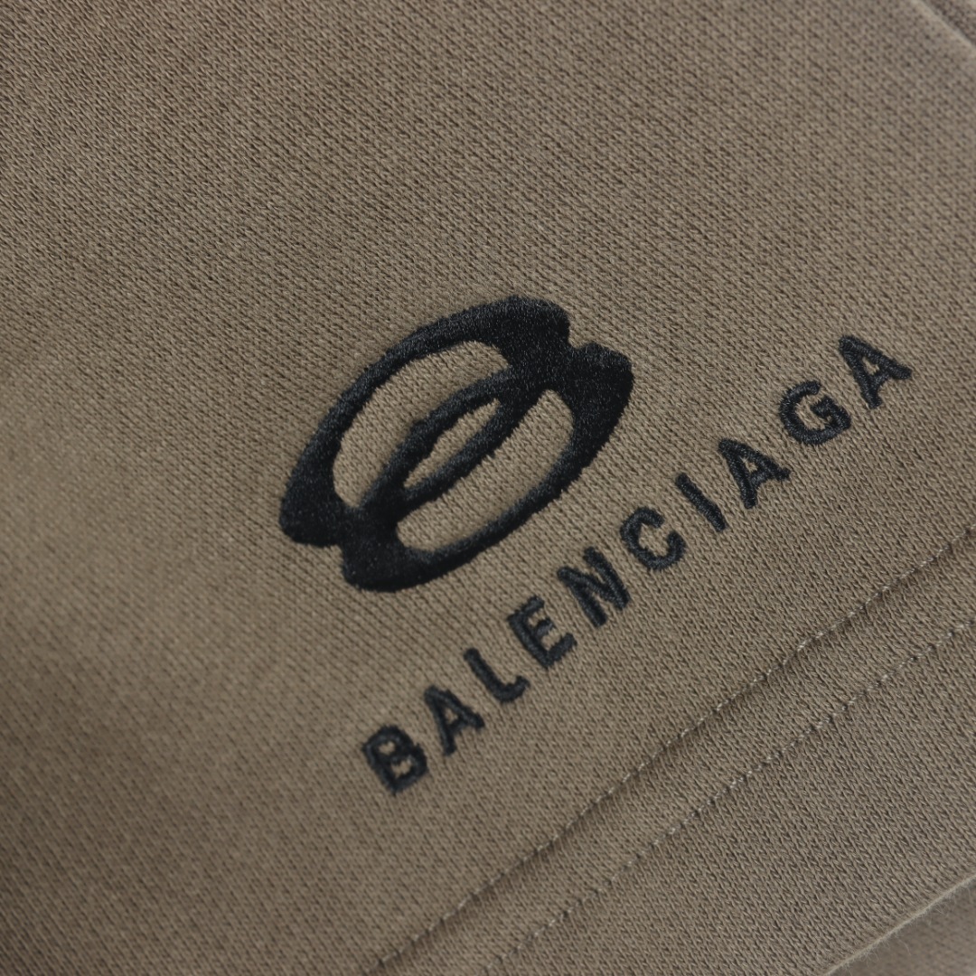 BALENCIAGA/巴黎世家BLCG 双环字母刺绣短裤