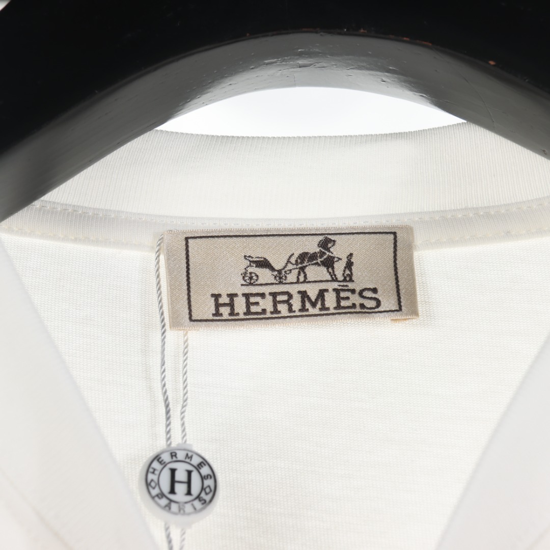 HERMES/爱玛仕 贴皮假囗袋狮子印花短袖T恤