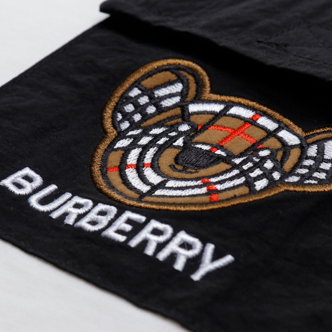 BURBERRY/巴宝莉BBR 口袋小熊字母刺绣短袖T恤