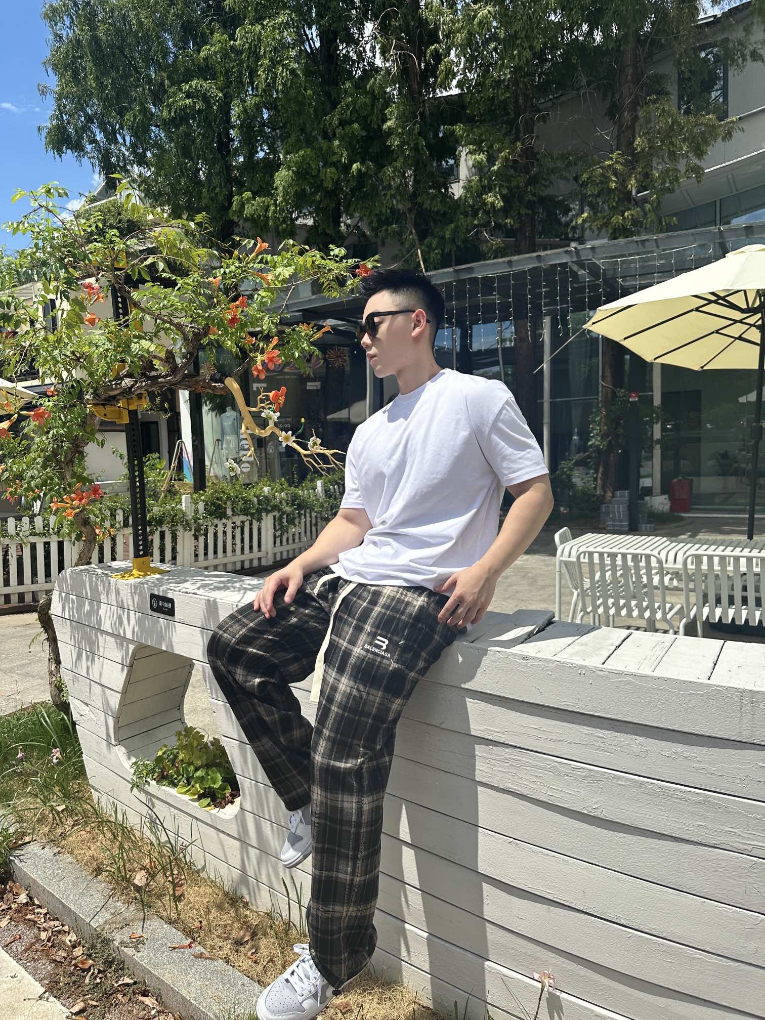 BALENCIAGA men