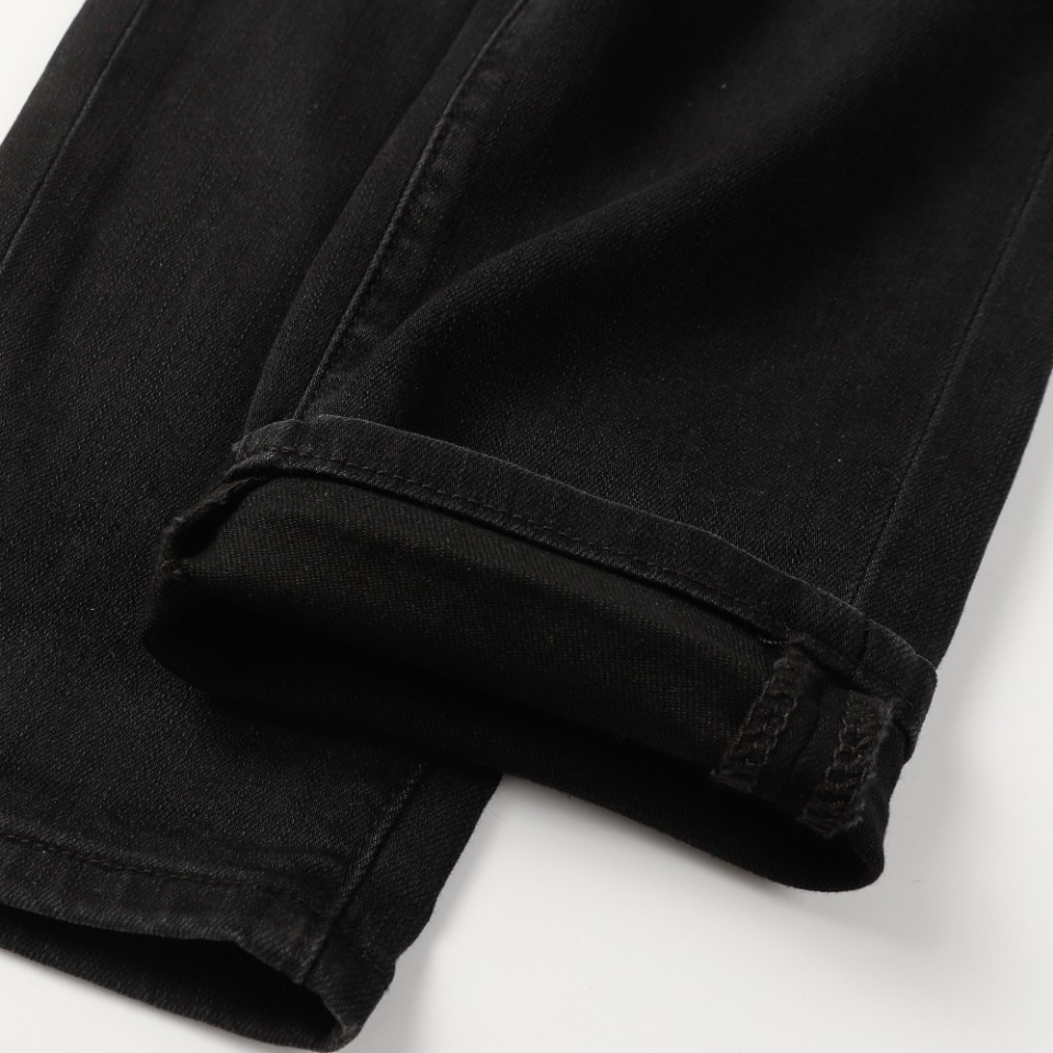 “Prada 2024 Spring & Summer Jeans: Super Customized, Original Hardware, High Quality” - 图片 6