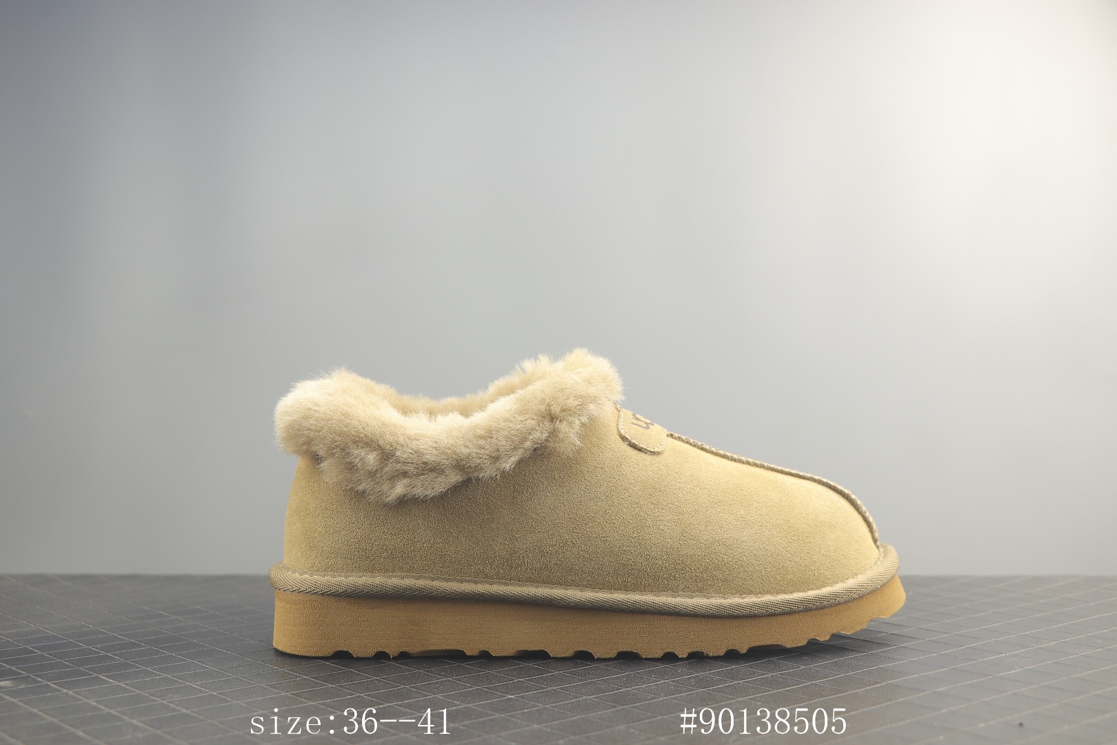 UGG Botas Curtas Mulheres Pele de carneiro Colecção Outono/Inverno Mini