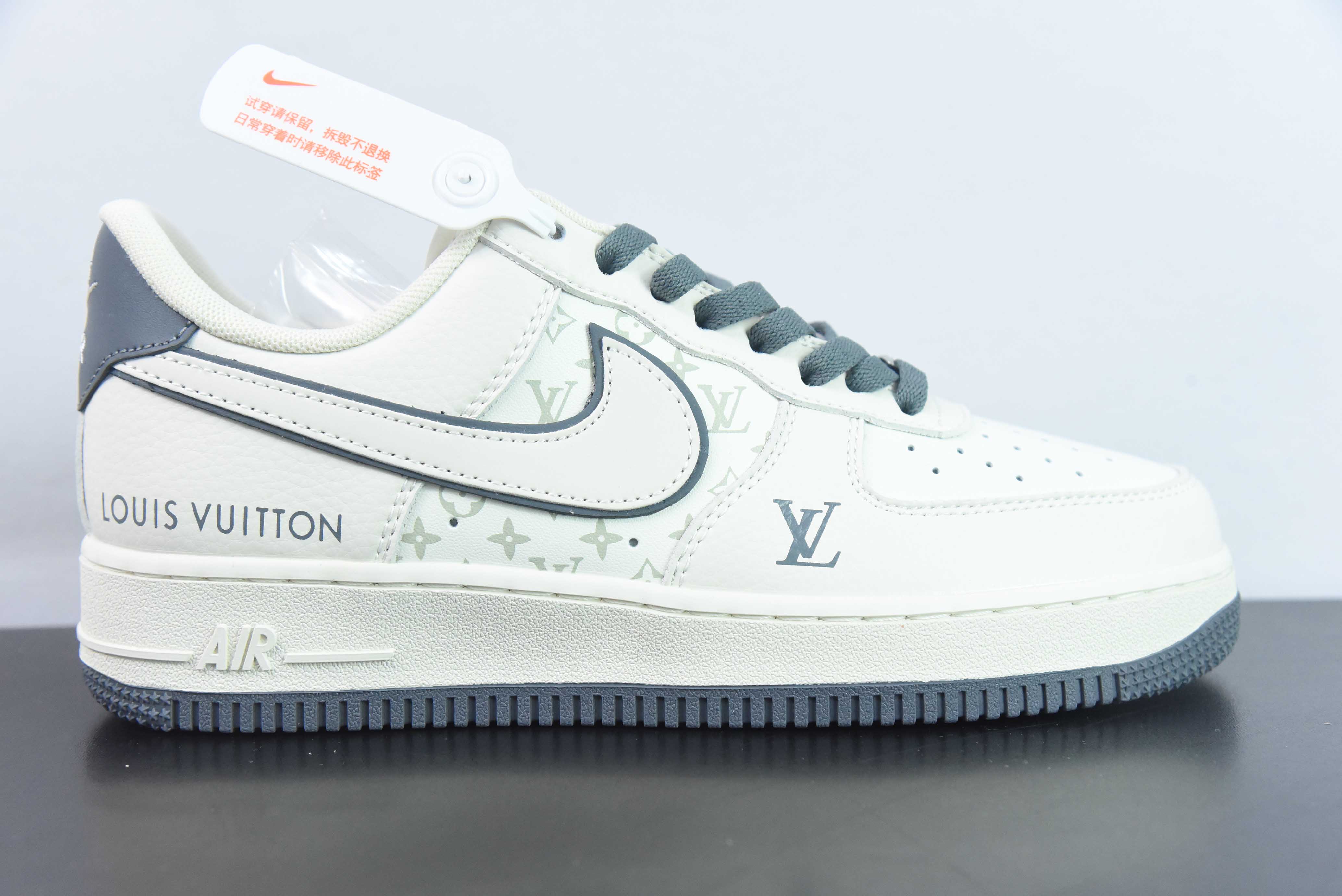 OAU11839549 ¡Venta limitada en el extranjero! Nike Air Force 1 '07 Low "Colaboración LV - Estampado gris beig…