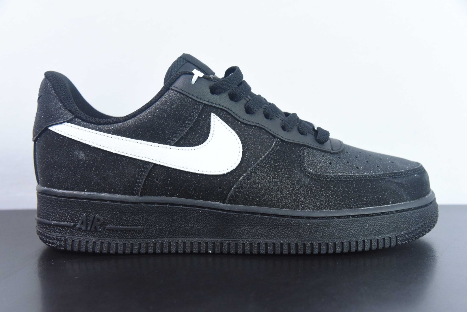 [Air Force Series]Air Force 1 07 Low Black and white gypsophilaOriginal las