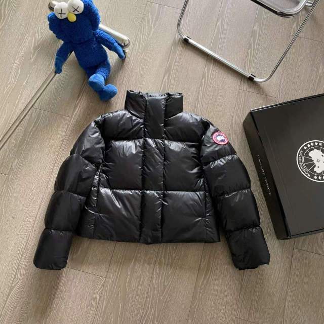 2023FW Canada Goose Cypress Series Ms. Puffy Super Short Bright Fuffs Handbag - 图片 1