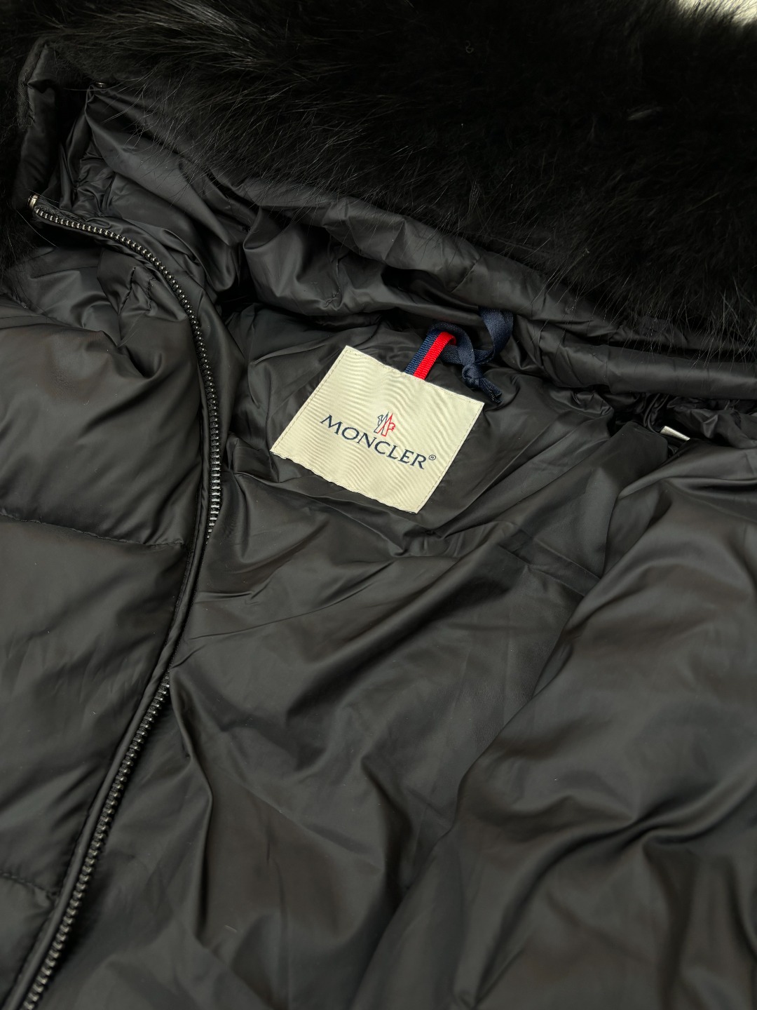 Top Moncler women's down jacket with fur collar, size 1234-Big cat