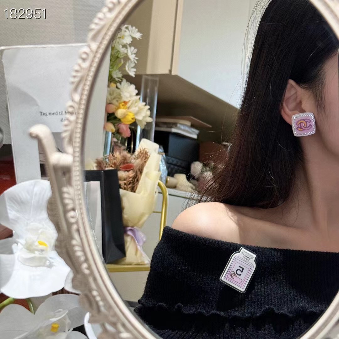 Chanel Bijoux Broche Boucle D’Oreille Collection printemps – été