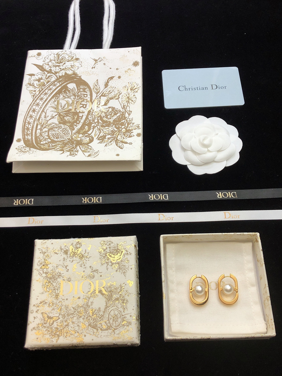 디올 펄 CD 18 K 골드 귀걸이 134757