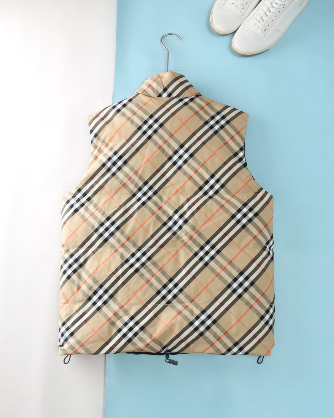 China Replica Burberry Down Jackets BBDJ0402-3588