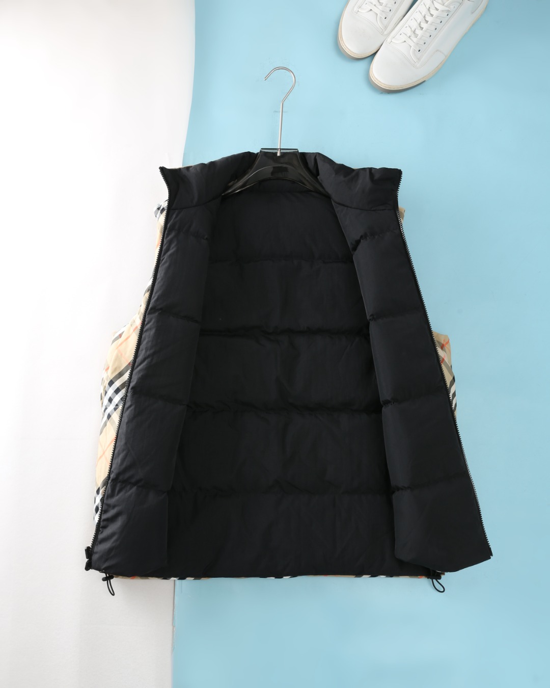 China Replica Burberry Down Jackets BBDJ0402-3588