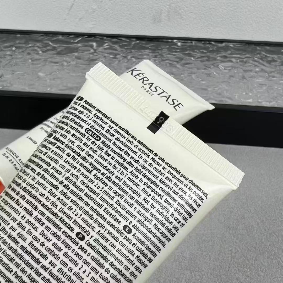 ✨30包
卡诗蛋白滋养发膜75ml
卡诗耀光凝色发膜75ml
卡诗粉色元气姜发膜75ml
卡诗棕色发膜75ml
卡诗黄色发膜75ml