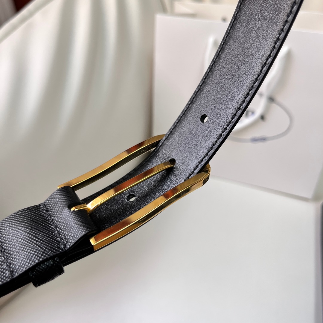 Prada Saffiano Leather Belt with Gold Buckle | Minimalist Style 4 o 1hqhanq0qle91trud76ssq1ka83e