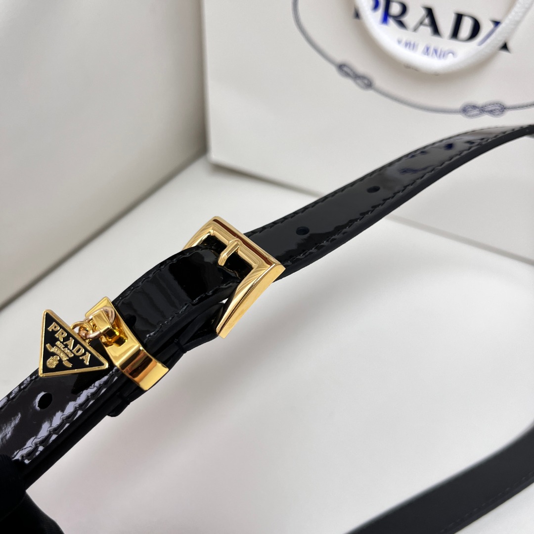 Prada Saffiano Leather Belt with Triangle Buckle | Classic Design 3 o 1i23fed9b17bs1e0fpmc3cc4233r
