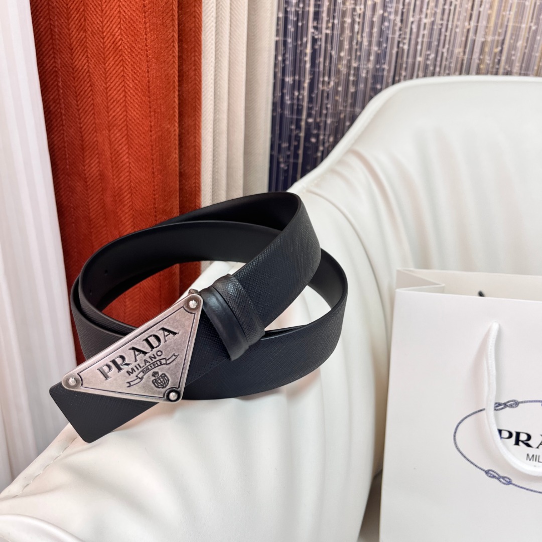 Prada Buckle Belt with Iconic Triangle Logo - Modern & Sophisticated 10 o 1i3cjh8if1uq61hf6180r1p4s2h52k