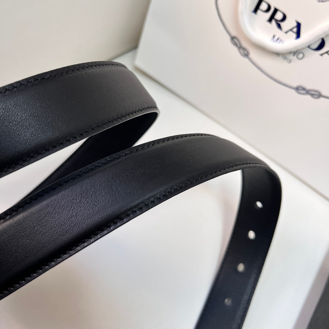 Prada Smooth Leather Belt with Triangle Logo - Elegant & Versatile 7 o 1i3cjt4ie1lp766suam80t1p6k3p