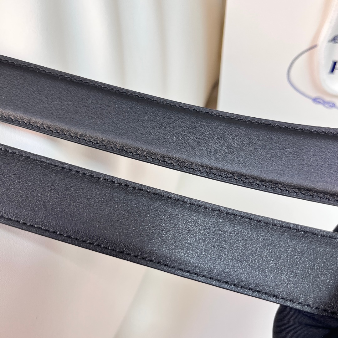 Prada Smooth Leather Belt with Triangle Logo - Elegant & Versatile 8 o 1i3cjt4ieg011ku1bo81gnp383q
