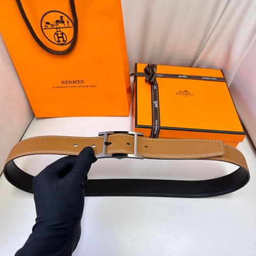 Hermès Cinturón Clásico Reversible de Piel para Hombre y Mujer, 3.2 cm 1 Hermès Cinturón Clásico Reversible de Piel para Hombre y Mujer, 3.2 cm