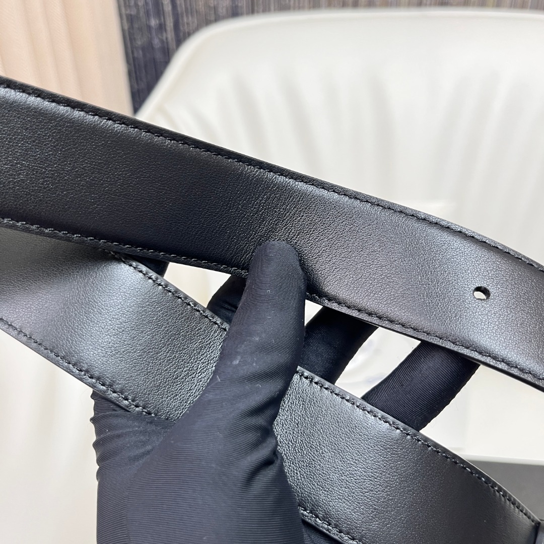 Prada Leather Belt for Men, Classic Buckle, Modern Style, 3.5 cm Width 8 o 1i66or90t1mu912im1o04668vur3i