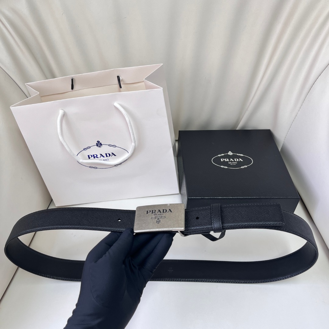 Prada Saffiano Leather Belt with Engraved Logo Buckle - 3.5 cm Wide 2 o 1i9ivt52qubfp0d37e5ec1uae3k