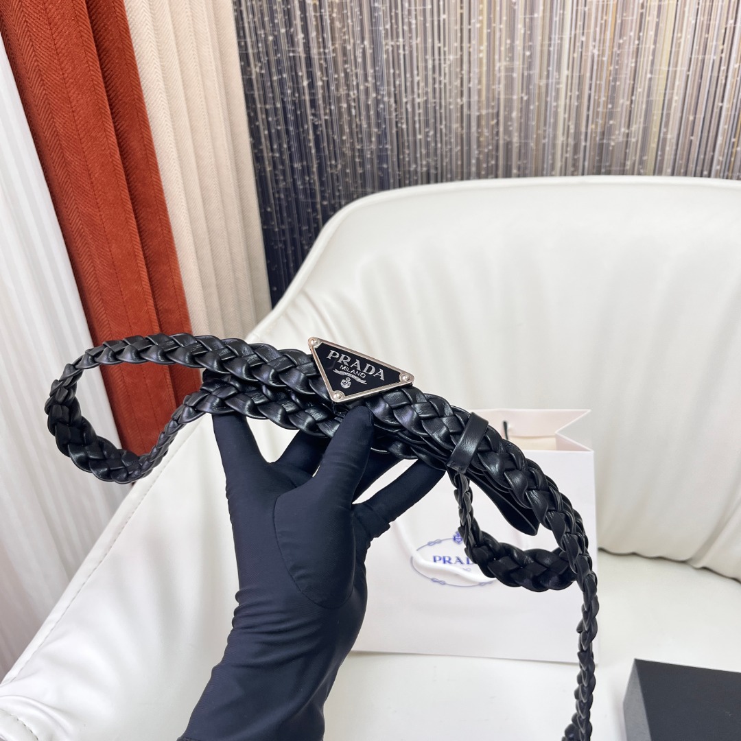 Prada Braided Leather Belt with Enamel Triangle Logo Buckle, Black 5 o 1ibgmlsmg7i01be11tdr12tqtkn3r