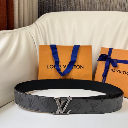 Louis Vuitton 4.0cm Men's Belt with Canvas and Calf Leather 1 Louis Vuitton 4.0cm Men's Belt with Canvas and Calf Leather